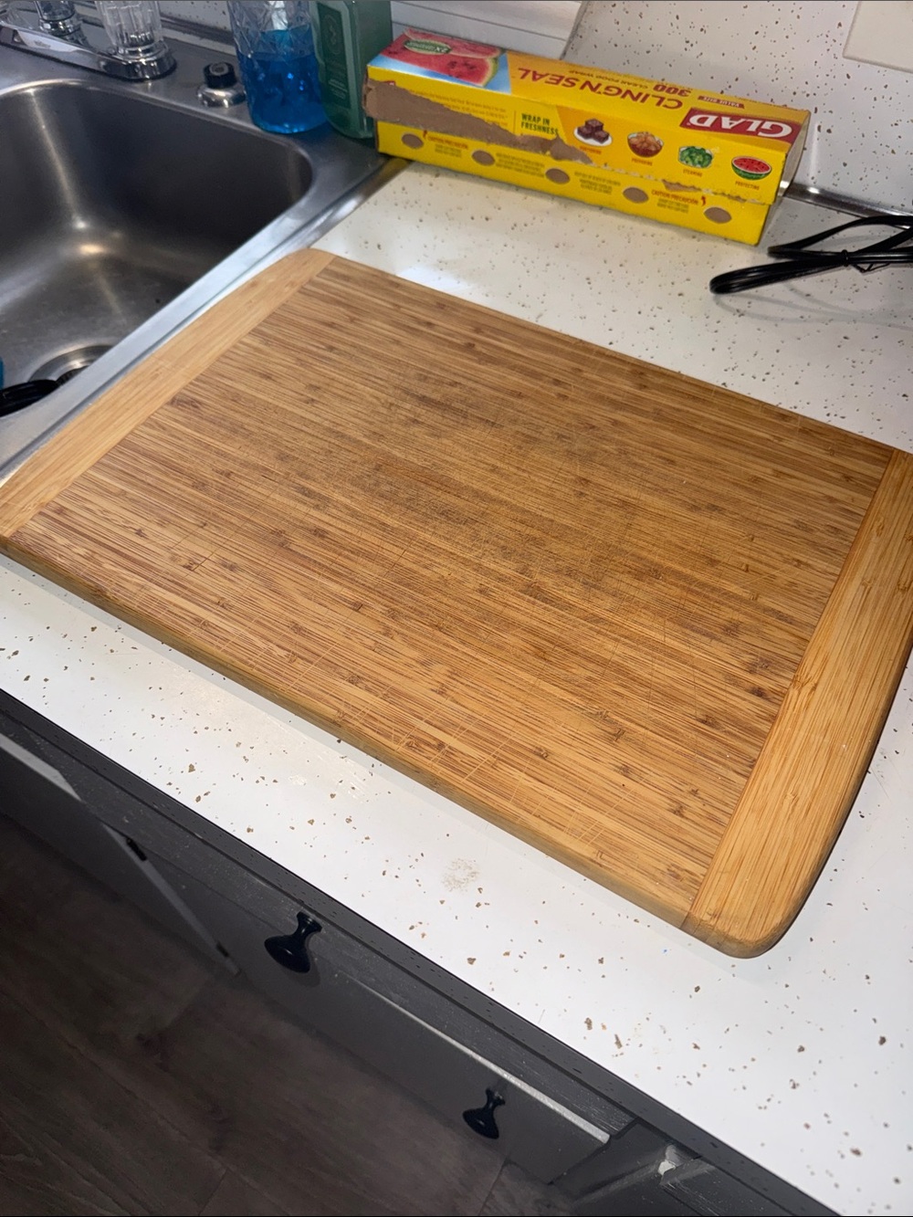 Bamboo Edge Cutting Board - Natural Brown
